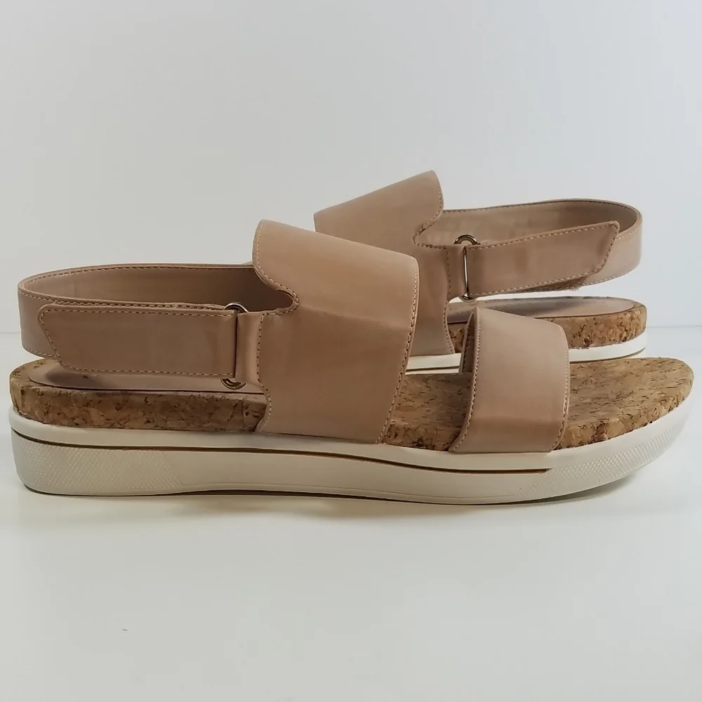 ADRIENNE VITTADINI‎ Sport Chuckie Sandal Size 9M